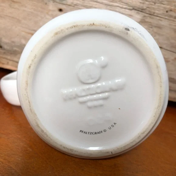 Vintage Pfaltzgraff April Stoneware Pitcher - Picture 6 of 6